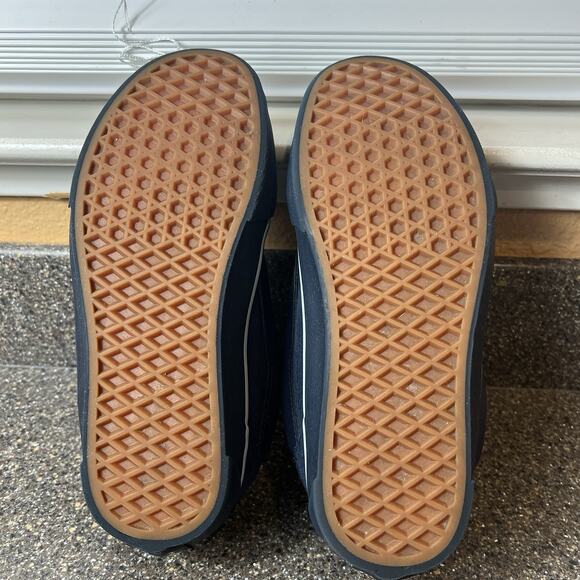 VANS Old Skool Blue Suede Skate Shoes Womens 8.5 Lace Up Low Padded Tongue Men 7 - Picture 9 of 10